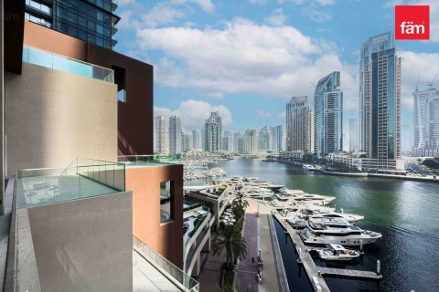 Apartamento en Dubai Marina, Dubai, 3 dormitorios, 344.9 m², № 23827 - foto 2