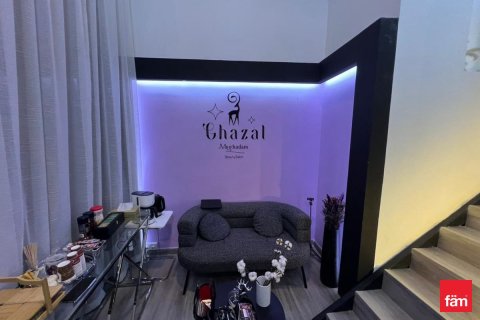 Shop in Business Bay, Dubai 42.9 sq.m. № 110530