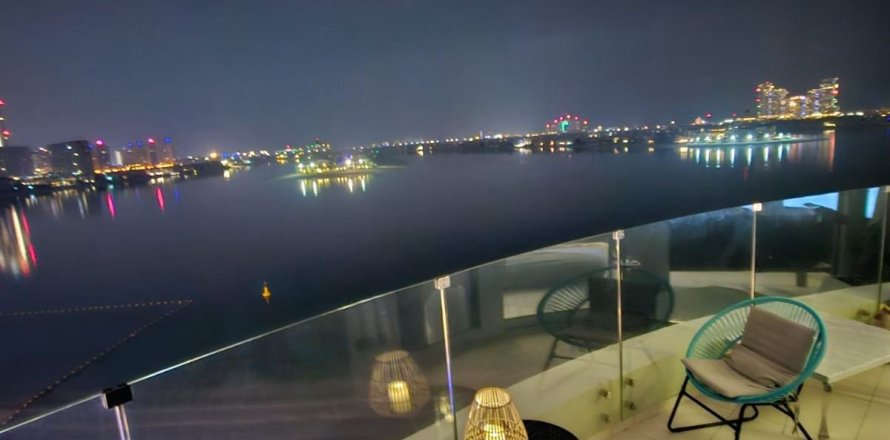 Apartamento en Palm Jumeirah, Dubai, 2 dormitorios, 132.3 m², № 110535