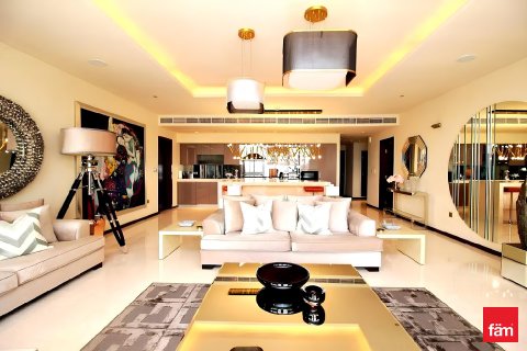 Apartamento en Palm Jumeirah, Dubai, 3 dormitorios, 222.8 m², № 110534 - foto 8