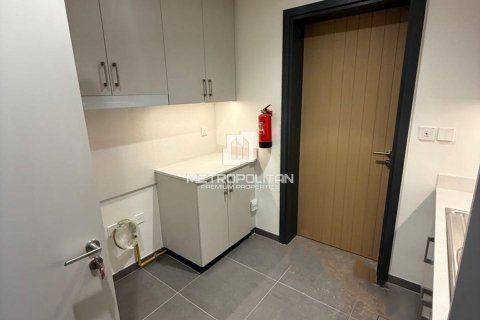 Villa in Arabian Ranches 3, Dubai 4 bedrooms, 302 sq.m. № 73622 - photo 6