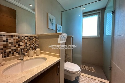 Villa in Jumeirah Park, Dubai 4 bedrooms, 403 sq.m. № 73620 - photo 19