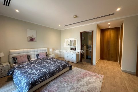 Villa in Jumeirah Park, Dubai 4 bedrooms, 403 sq.m. № 73620 - photo 24
