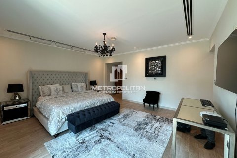 Villa in Jumeirah Park, Dubai 4 bedrooms, 403 sq.m. № 73620 - photo 12