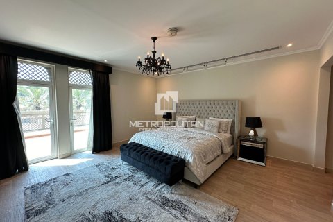 Villa in Jumeirah Park, Dubai 4 bedrooms, 403 sq.m. № 73620 - photo 27