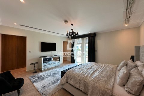 Villa in Jumeirah Park, Dubai 4 bedrooms, 403 sq.m. № 73620 - photo 26