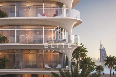 Apartment in Dubai 4 bedrooms, 810 sq.m. № 42209 - photo 1