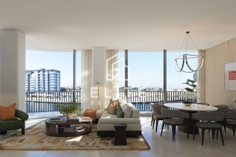 Apartment in Dubai 4 bedrooms, 733 sq.m. № 42214 - photo 2