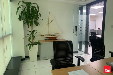 Oficina en Dubai, 130 m², № 141358 - foto 7