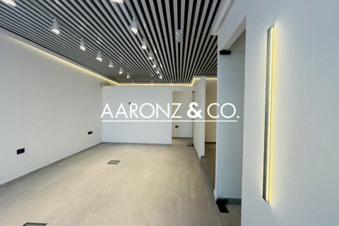 Oficina en Business Bay, Dubai, 100 m², № 78227 - foto 13