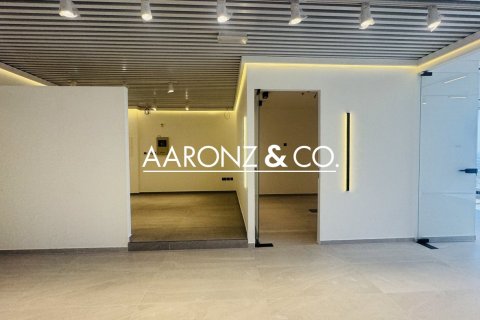 Oficina en Business Bay, Dubai, 100 m², № 78227 - foto 7