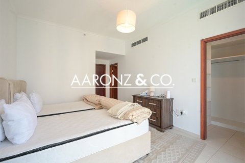 Apartamento en Downtown Dubai (Downtown Burj Dubai), Dubai, 3 dormitorios, 241 m², № 78223 - foto 12