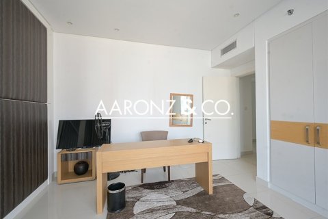 Apartamento en Business Bay, Dubai, 3 dormitorios, 194 m², № 78236 - foto 9