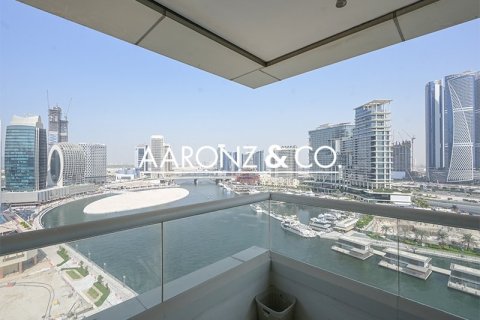 Apartamento en Business Bay, Dubai, 3 dormitorios, 194 m², № 78236 - foto 2