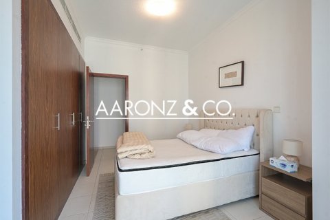Apartamento en Downtown Dubai (Downtown Burj Dubai), Dubai, 3 dormitorios, 241 m², № 78224 - foto 13