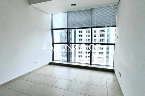 Apartamento en Jumeirah Lake Towers, Dubai, 2 dormitorios, 83 m², № 78239 - foto 3