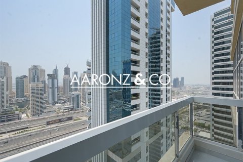 Appartement à Jumeirah Lake Towers, Dubai, 1 chambre, 72 m², № 78252 - photo 1