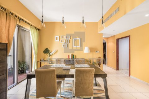 Купить квартиру в Rimal, Джумейра Бич Резиденс, Дубай: 2 спальни, 132м², № 6289 - фото 19