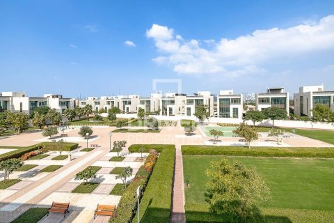 Villa en Meydan, Dubai, 6 dormitorios, 512 m², № 20434 - foto 13