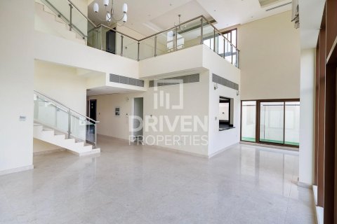 Villa en Meydan, Dubai, 6 dormitorios, 512 m², № 20434 - foto 1