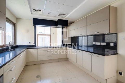 Villa en Meydan, Dubai, 6 dormitorios, 512 m², № 20434 - foto 26