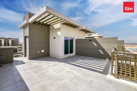 Adosado en Dubai, 4 dormitorios, 118.9 m², № 83679 - foto 3