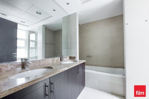 Villa en Dubai, 3 dormitorios, 541.8 m², № 83677 - foto 21