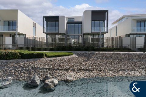 Снять в аренду виллу в Дубай Хилс Эстейт, Дубай: 5 спален, 660м², № 91482 - фото 4