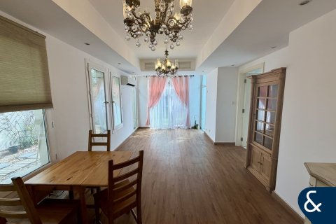 Villa en Springs 15, The Springs, Dubai, 2 dormitorios, 167 m², № 91483 - foto 2