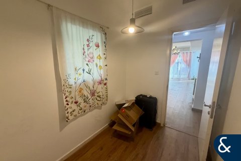 Villa en Springs 15, The Springs, Dubai, 2 dormitorios, 167 m², № 91483 - foto 5