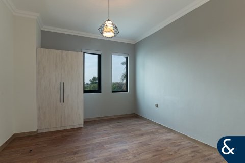 Снять в аренду виллу в Jumeirah Islands, Дубай: 5 спален, 1139м², № 91480 - фото 19