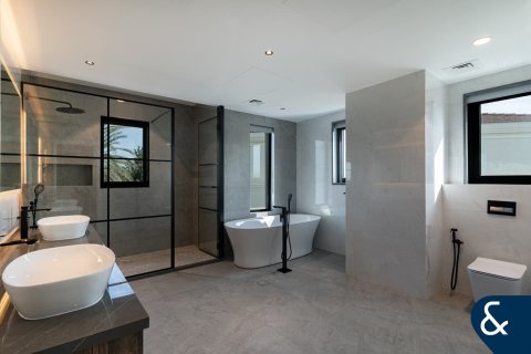 Снять в аренду виллу в Jumeirah Islands, Дубай: 5 спален, 1139м², № 91480 - фото 17