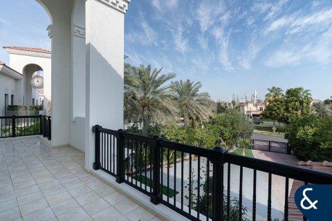 Снять в аренду виллу в Jumeirah Islands, Дубай: 5 спален, 1139м², № 91480 - фото 23