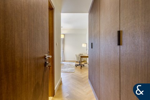 Appartement à Rimal, Jumeirah Beach Residence, Dubai, 1 chambre, 103 m², № 91498 - photo 17