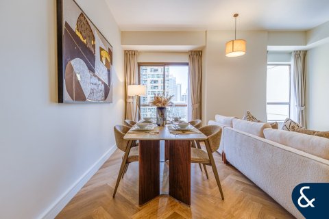 Appartement à Rimal, Jumeirah Beach Residence, Dubai, 1 chambre, 103 m², № 91498 - photo 2