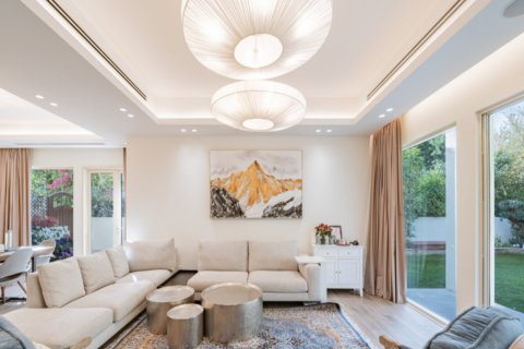 فيلا في دبي 4 غرف نوم, 578 م² رقم 96872 - صورة 3