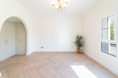 Купить таунхаус в Дубае: 4 спальни, 236м², № 96879 - фото 13