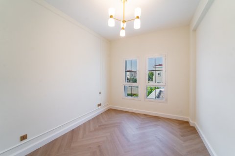 Купить таунхаус в Дубае: 4 спальни, 236м², № 96879 - фото 16