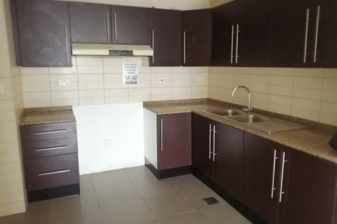 Apartment in Lake Elucio, Jumeirah Lake Towers, Dubai 2 bedrooms, 102 sq.m. № 61170 - photo 4