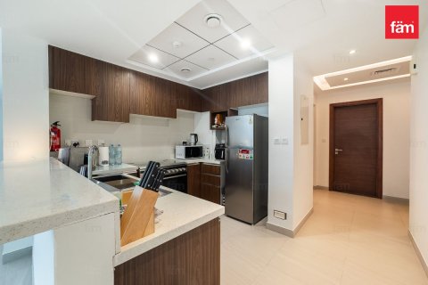 Apartment in Al Kifaf, Dubai 2 bedrooms, 151.5 sq.m. № 114329 - photo 7