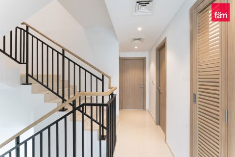 Townhouse in Dubai 4 bedrooms, 242.3 sq.m. № 114327 - photo 16