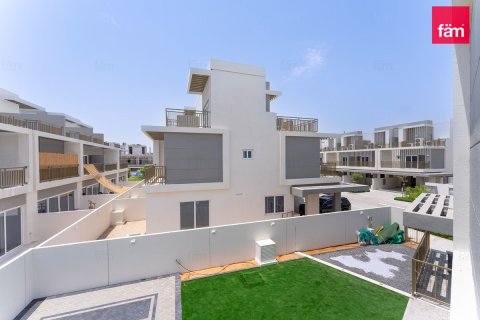 Townhouse in Dubai 4 bedrooms, 242.3 sq.m. № 114327 - photo 5