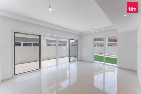 Townhouse in Dubai 4 bedrooms, 242.3 sq.m. № 114327 - photo 11