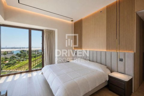 Apartment in Jumeirah Bay Island, Jumeirah, Dubai 2 bedrooms, 179.49 sq.m. № 138240 - photo 8