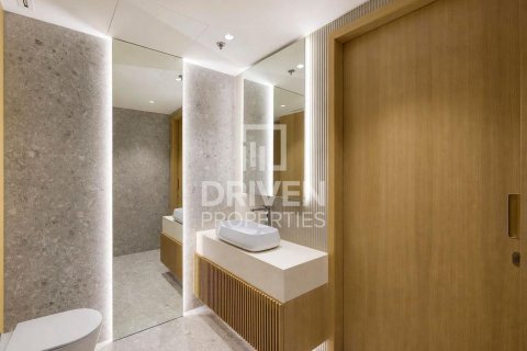 Apartment in Jumeirah Bay Island, Jumeirah, Dubai 2 bedrooms, 179.49 sq.m. № 138240 - photo 25