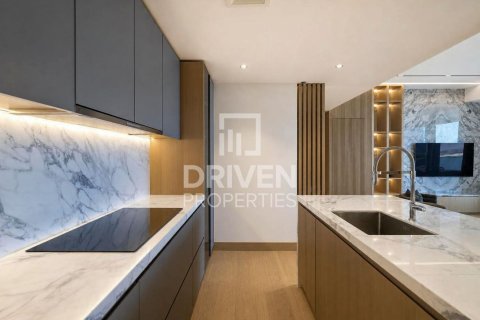 Apartment in Jumeirah Bay Island, Jumeirah, Dubai 2 bedrooms, 179.49 sq.m. № 138240 - photo 16