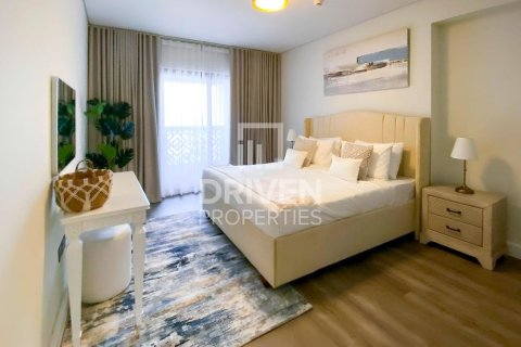 Appartement à The Crescent, Palm Jumeirah, Dubai, 2 chambres, 183.11 m², № 138242 - photo 8
