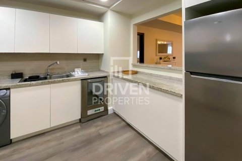 Appartement à The Crescent, Palm Jumeirah, Dubai, 2 chambres, 183.11 m², № 138242 - photo 9
