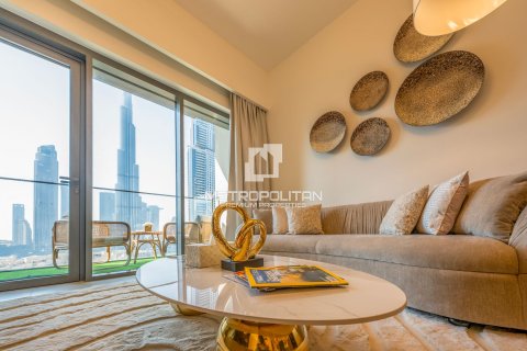Apartamento en Burj Royale, Downtown Dubai (Downtown Burj Dubai), Dubai, 2 dormitorios, 94 m², № 73752 - foto 1
