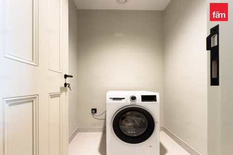 Снять в аренду квартиру в Аль-Барше, Дубай: 2 спальни, 139.1м², № 91902 - фото 8